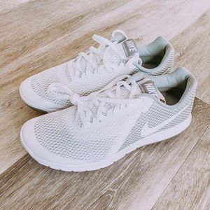 Nike Flex Experience Run 6